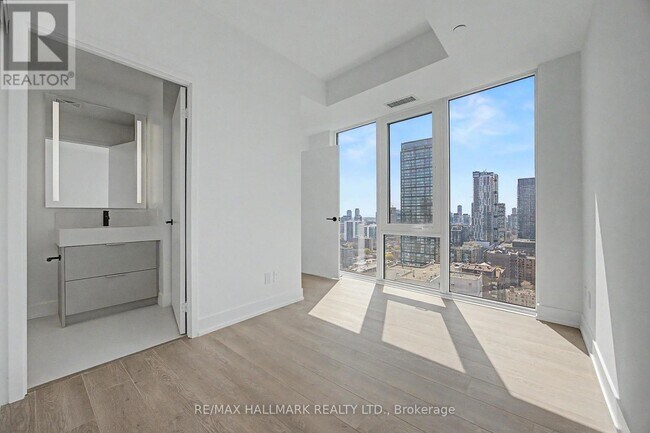 Photo - 308 Jarvis St Unit 2513