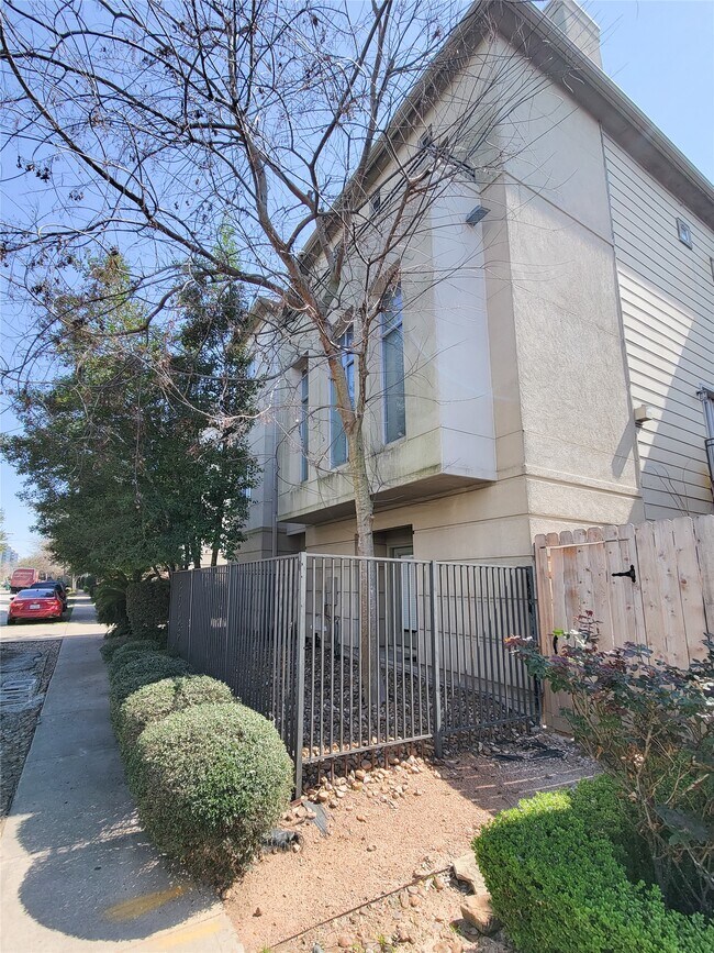 Photo - 4313 Feagan St Unit A