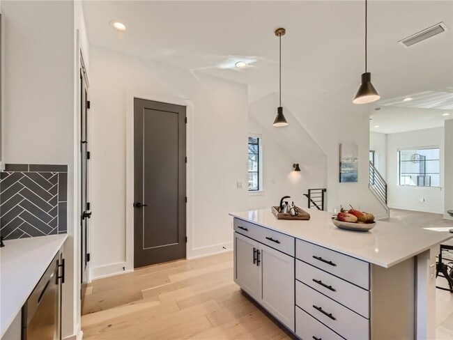 Photo - 3700 Clawson Rd Unidad 406