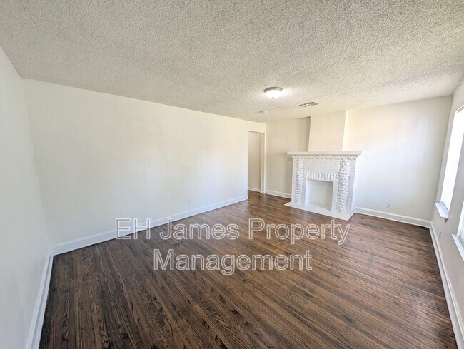 Photo - 1627 N Denver Ave