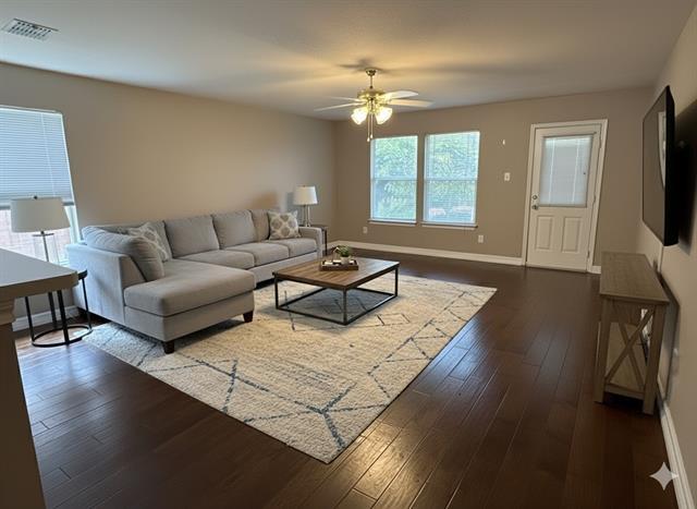 Building Photo - 2705 Frontier Ln