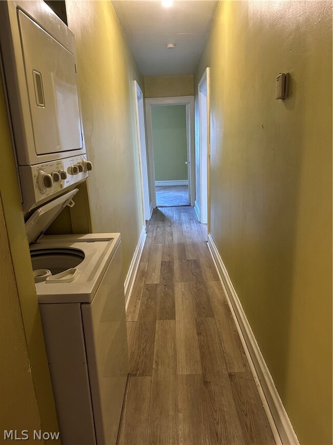 Photo - 15415 Kinsman Rd