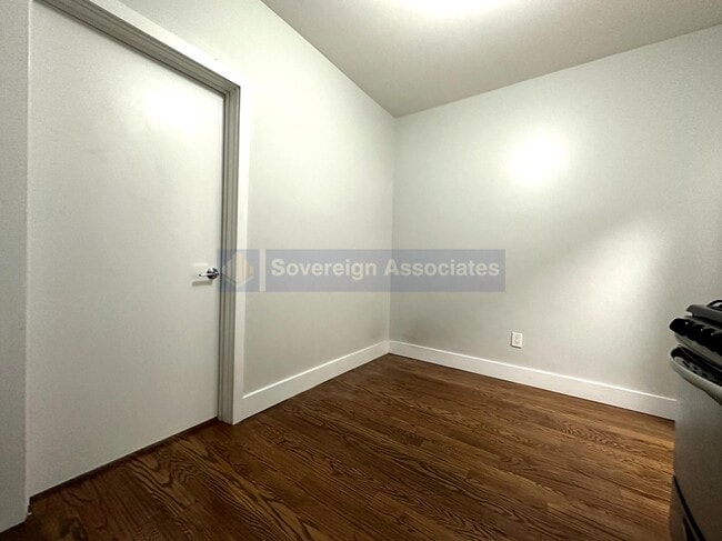 Photo - 521 W 156th St Unidad 2B