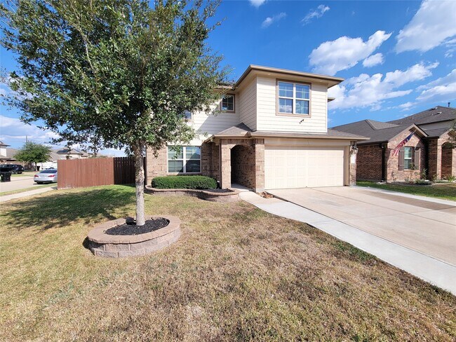 Photo - 8003 Ecru Ln