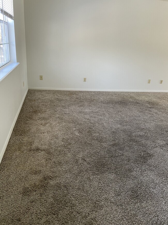 Photo - 902 W Oklahoma Ave