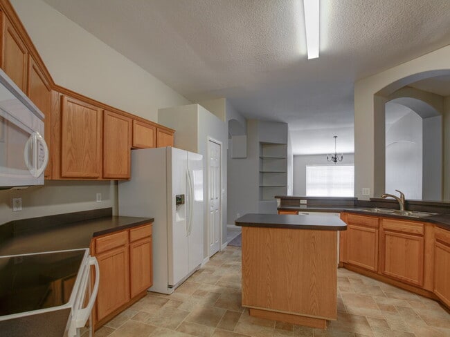 Photo - 4232 Forest Island Dr