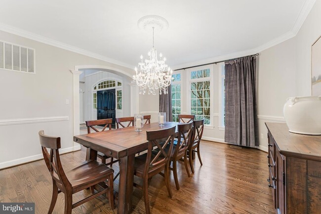 Photo - 7814 Crownhurst Ct