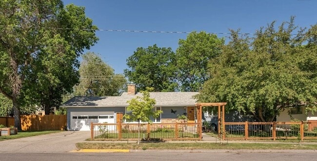 Photo - Spacious 5 Bedroom Home for Lease Close to Downtown Bozeman