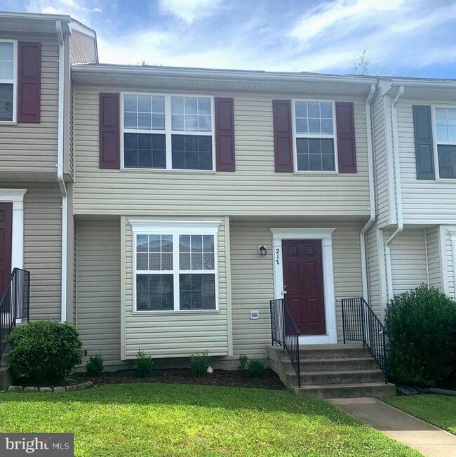 Building Photo - 217 Merrill Ct Rental