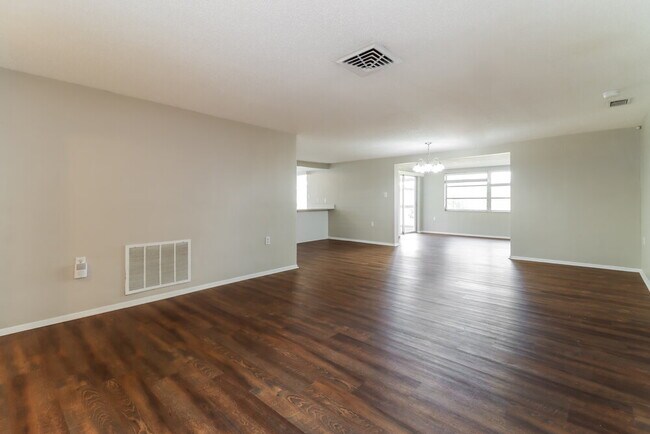 Photo - 7105 Sonata Dr