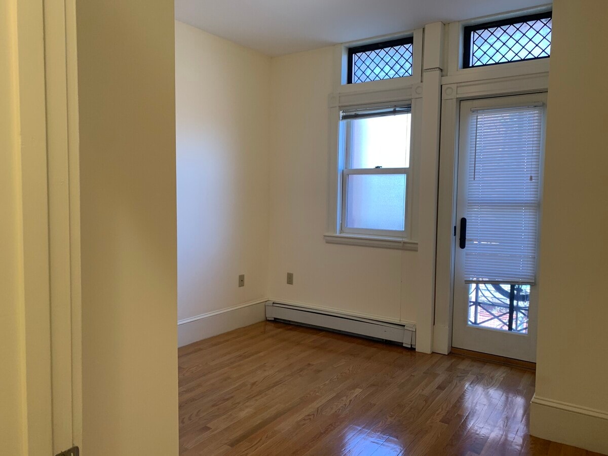 Photo - 195 Commonwealth Ave Unidad 7