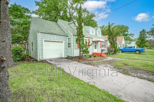 Photo - 141 Howe St