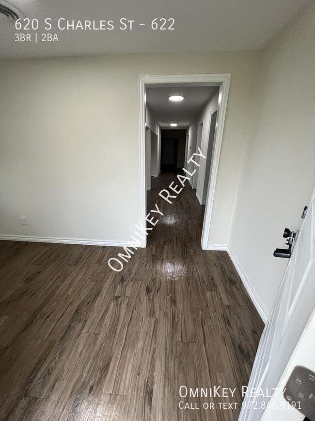Photo - 620 S Charles St Unidad 622