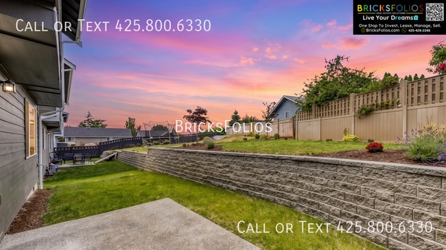 Photo - 1052 Banyan St