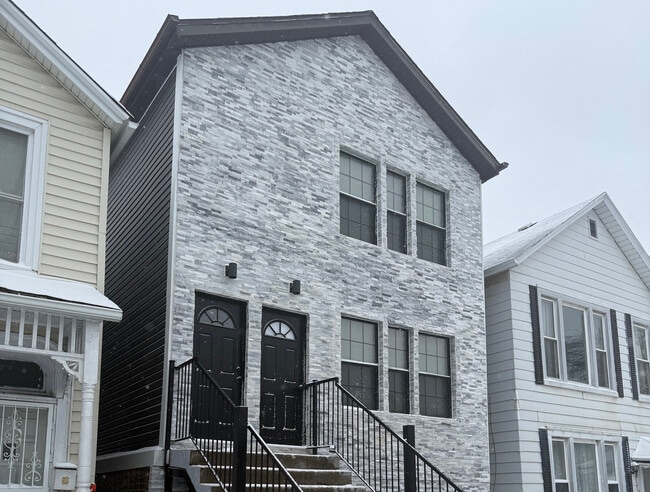 Photo - 2702 S Union Ave