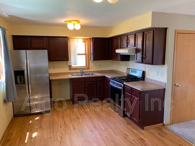 Photo - 2827 N Aldrich Ave