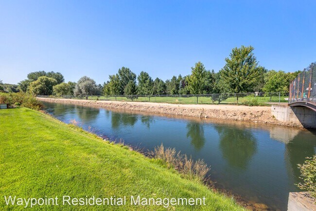 Photo - 4 br, 3 bath House - 3834 S Suntree Way