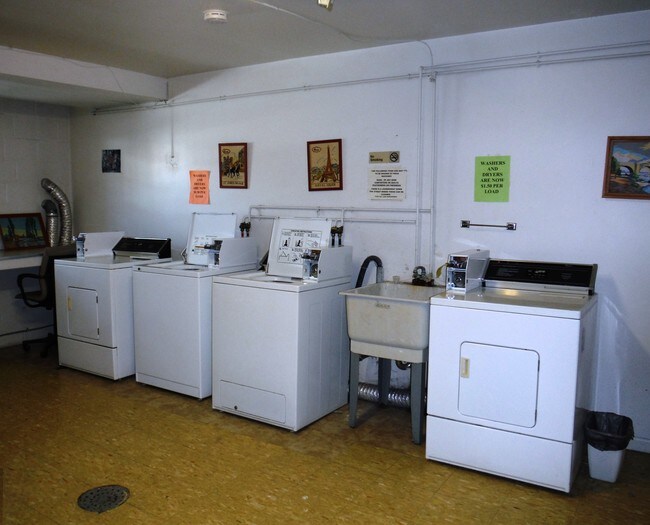 Park Hill Lane Apartments For Rent in Menands, NY