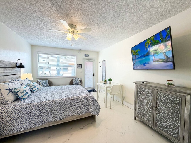 Building Photo - 1775 N Ocean Dr Unit SI ID1442059P