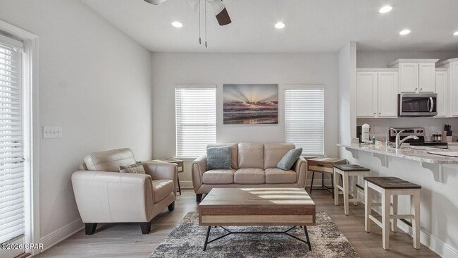 Photo - 7672 Shadow Lake Dr