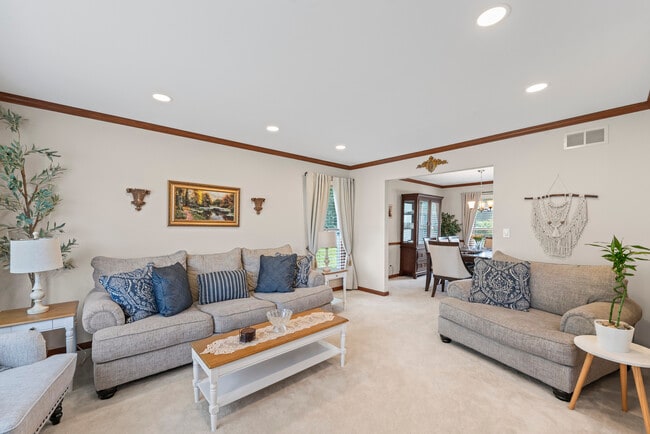 Photo - 707 Republic Ct