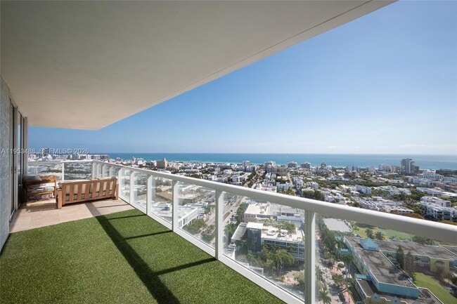 Building Photo - 450 Alton Rd Unit 2810