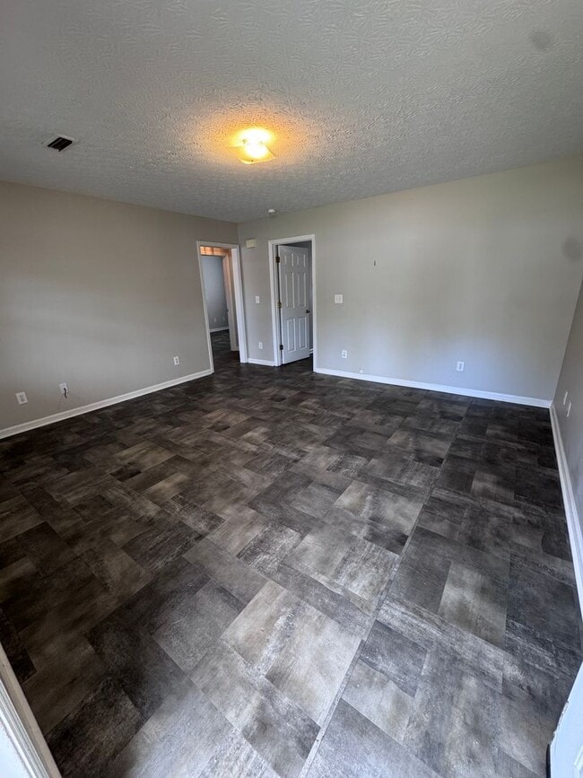 203 Tarver St SE