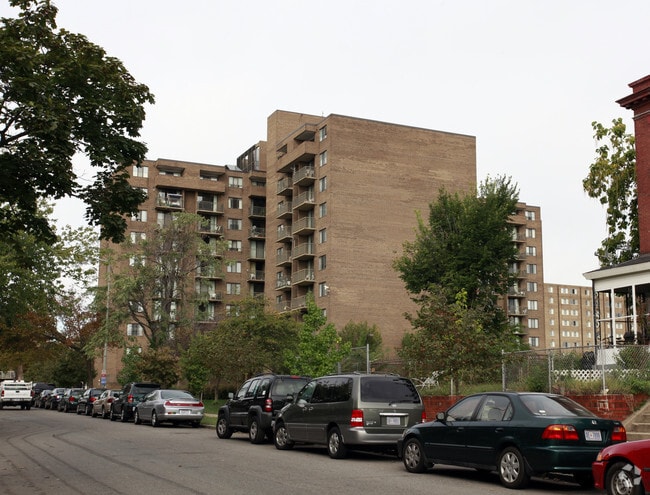 Photo - Samuel J. Simmons NCBA Estates