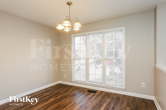 Photo - 268 Yellowstone Dr