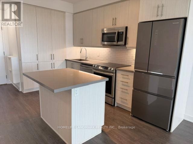 Photo - 75 Oneida Crescent Unit 506