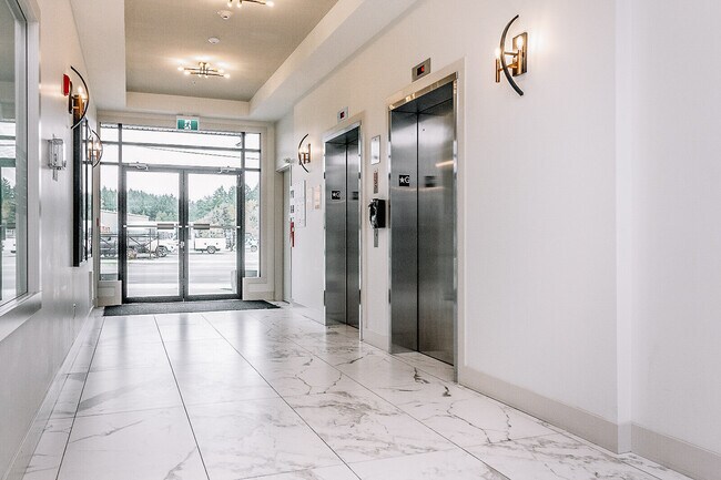 Photo - The Star on Goldstream