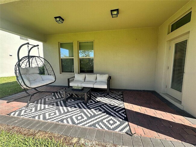 Photo - 18386 Oliver Twist Wy