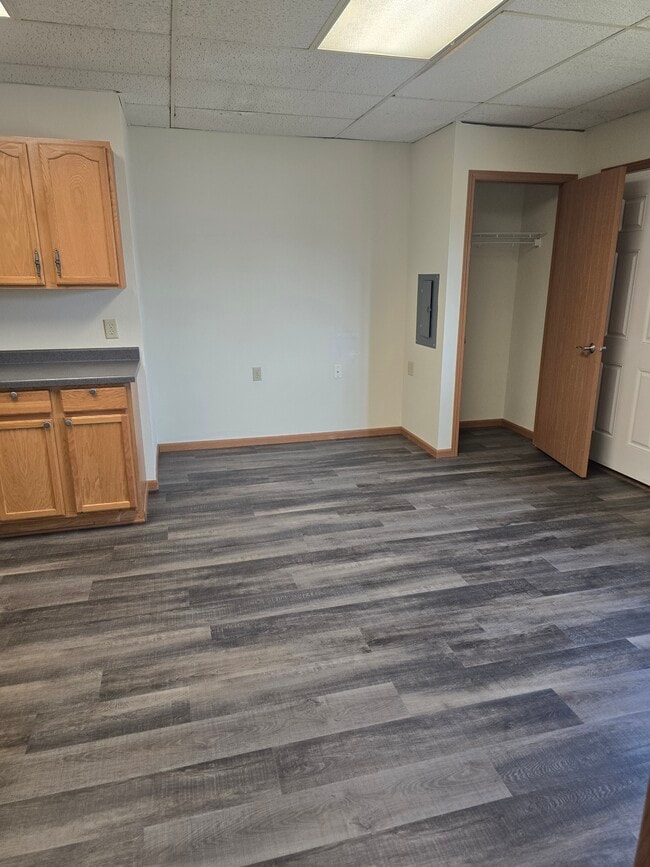114 2nd Ave N Unit 1