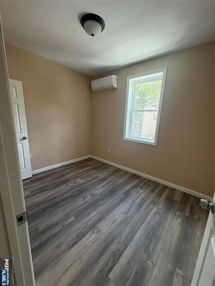 Photo - 172 N Main St Unit 3
