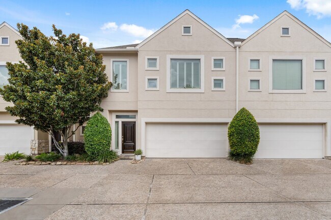 Building Photo - 3908 Center St