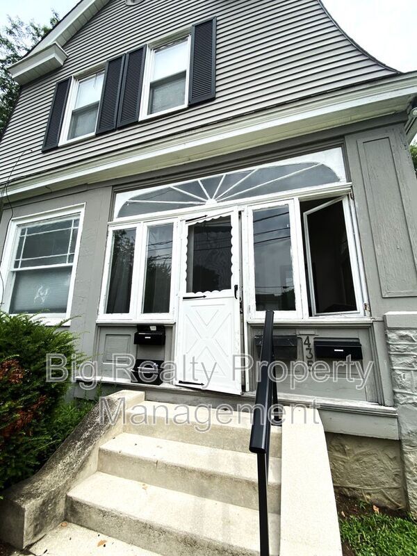 Building Photo - 435 Nutt Rd Unit 3