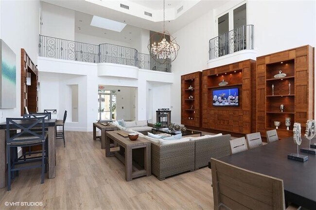 Photo - 3205 NE 184th St Unidad 9303