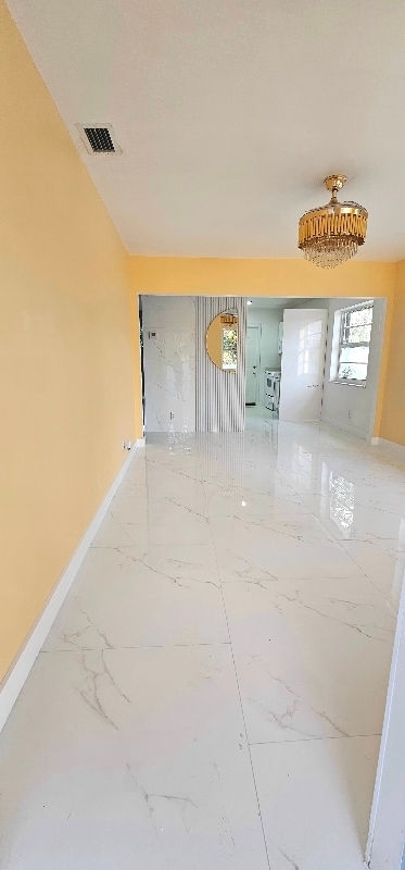 Building Photo - 709 13th St Rental