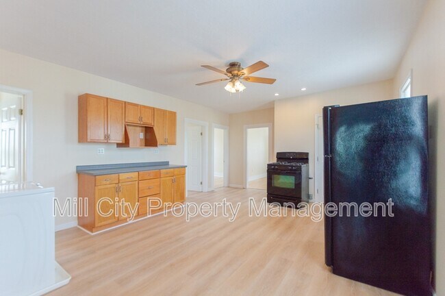 Photo - 311 Calef Rd