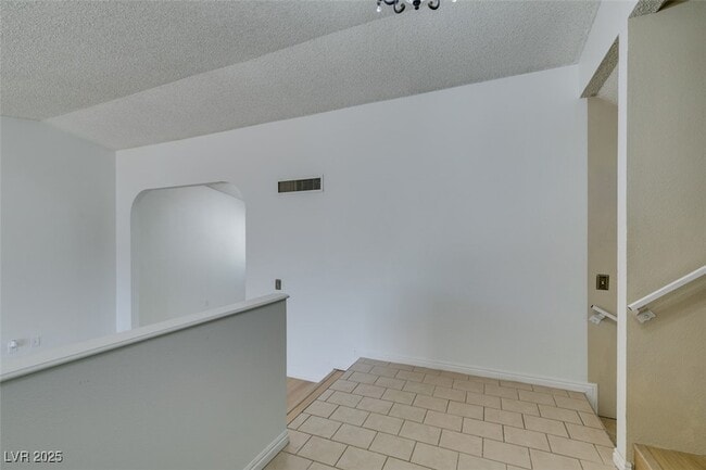 Photo - 5656 Maceta Ave