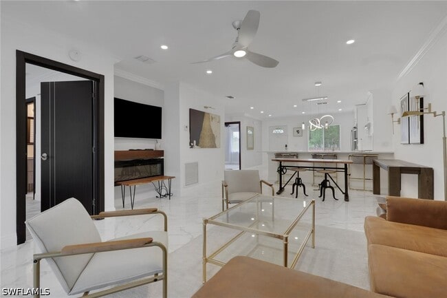 Photo - 620 Luisa Ct Unit 4