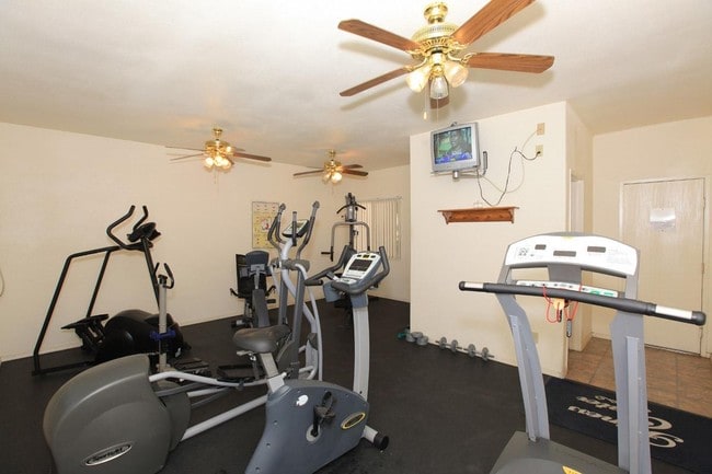 Gym - El Dorado Apartments