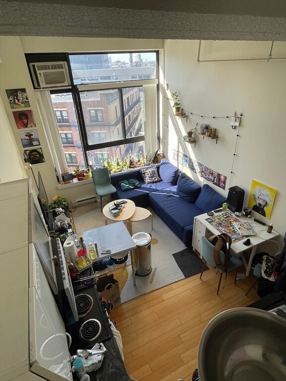 Photo - 12 Stoneholm St Unit 516