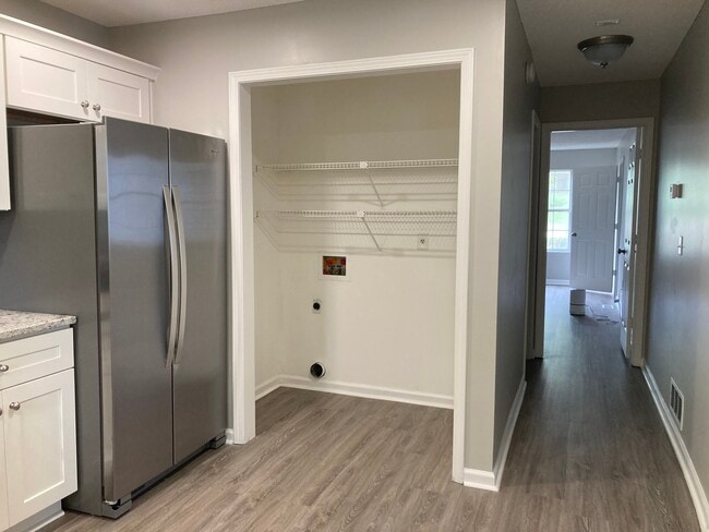 Photo - 4147 Lake Mist Dr NW