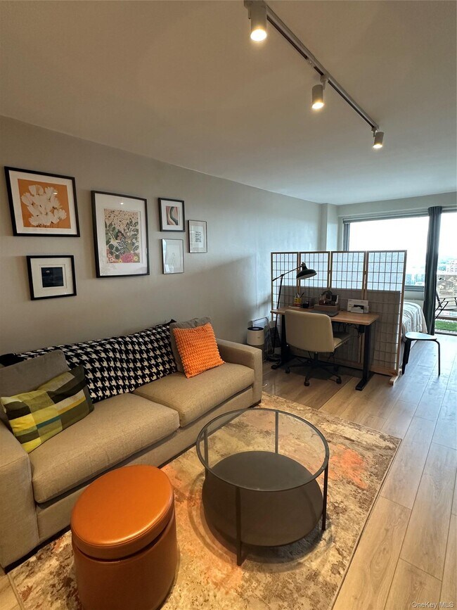 Photo - 175-20 Wexford Terrace Unit 11N