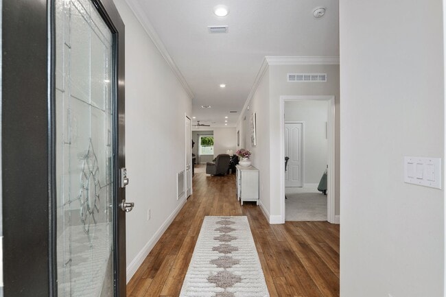 Photo - 3 BED 2 BATH in Newberry with Den Space