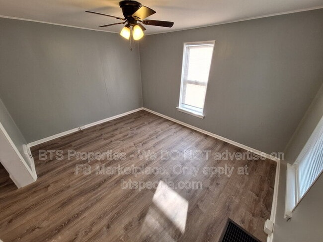 Photo - 1912 W Ann St