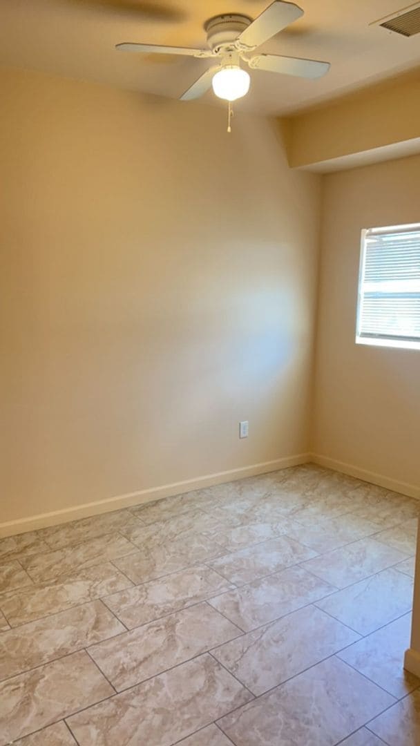 6714 N 54th Ave Unit 2