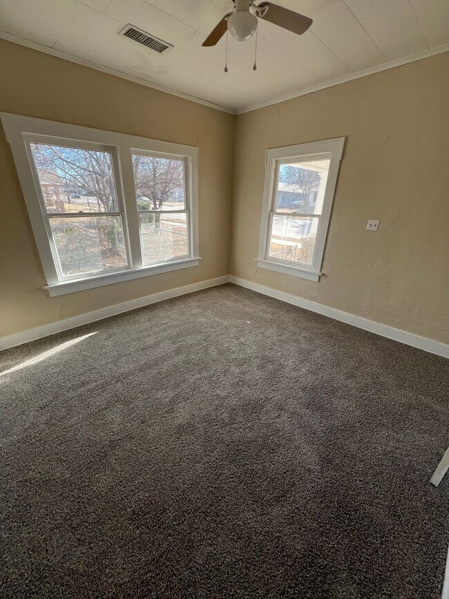 Photo - Large 3 bedroom with 2 car garage