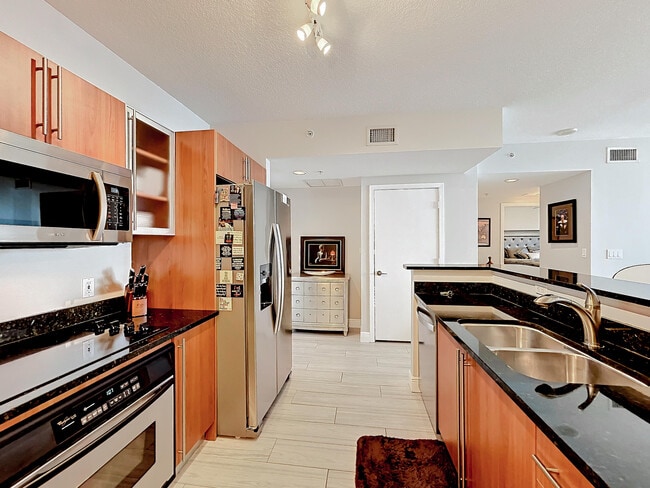 Photo - 1551 N Flagler Dr Unit 1212